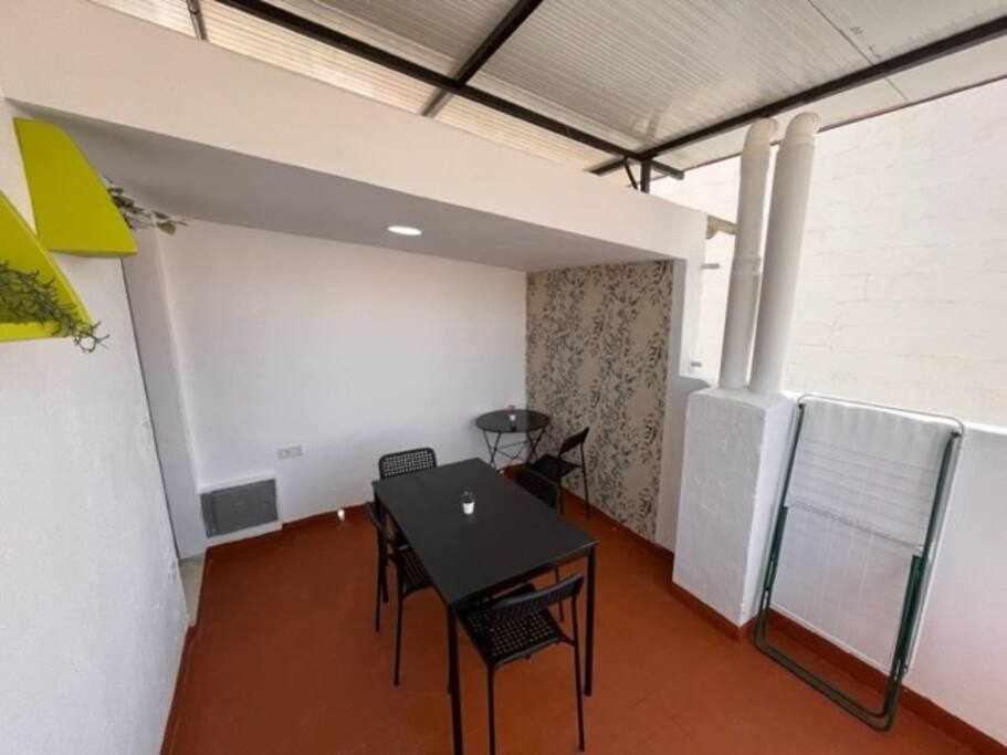 Novelda Centro Habitaciones Con Bano Privado Y Compartido , Cocina Y Terraza Dış mekan fotoğraf